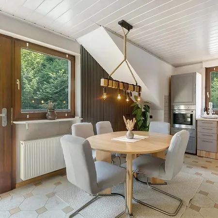 Wohung Zum Ausblick דירה פלטנברג