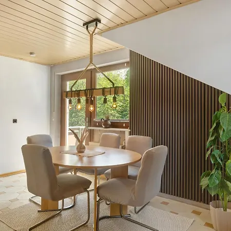 Wohung Zum Ausblick פלטנברג